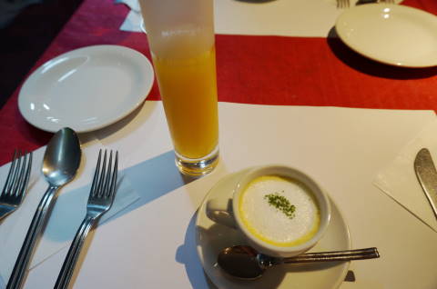 スープとビール